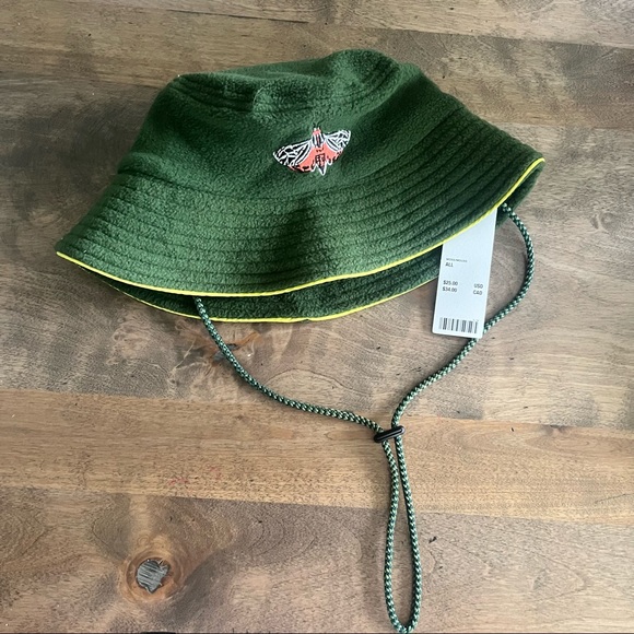 Urban Outfitters fleece safari bucket hat NEW - Picture 3 of 7